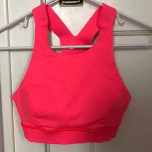 Lululemon high neck sports bra size 4, pink